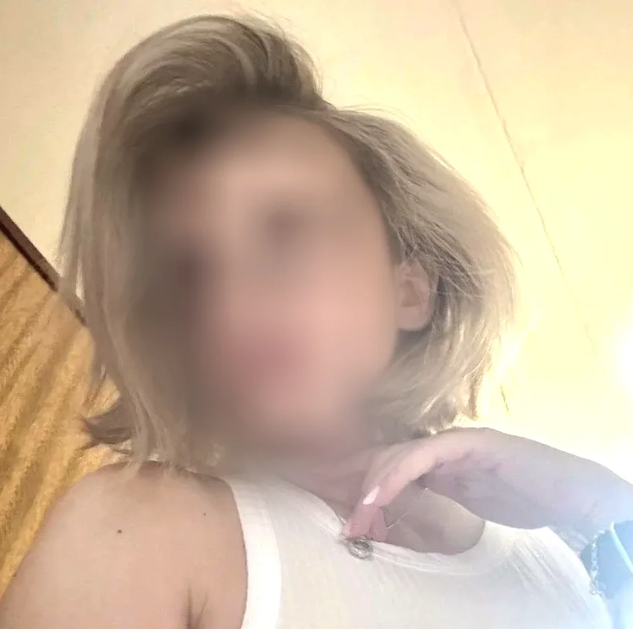 Clara, 28 años