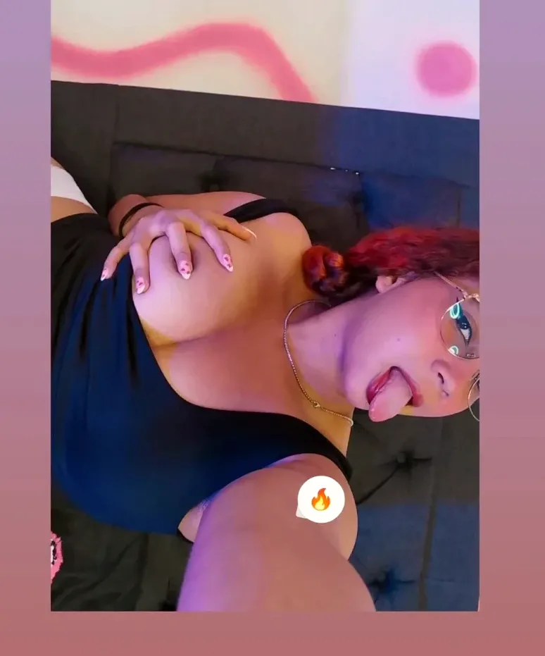 Lucero, 24 años